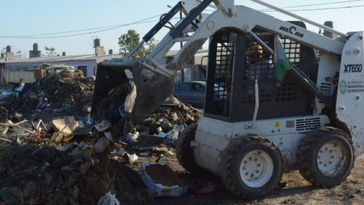 Resistencia: el Municipio realizó un operativo de limpieza integral en el arroyo Ojeda