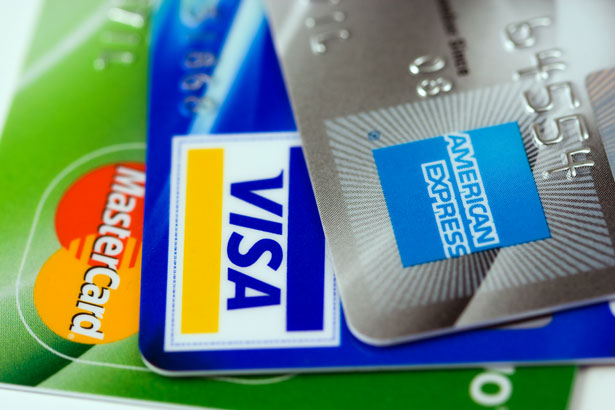 Alertan sobre estafas telefónicas con tarjetas de crédito