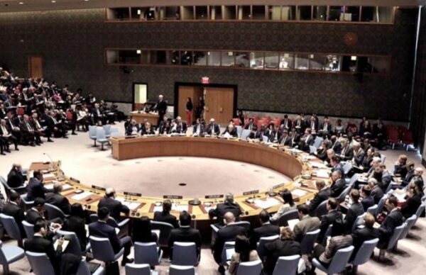 Guerra entre Azerbaiyán y Armenia: la ONU pide "un cese inmediato de los combates"