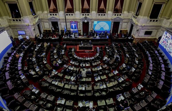 Presupuesto 2021: con las exposiciones de Kulfas, Arroyo y Katopodis, sigue el debate en Diputados
