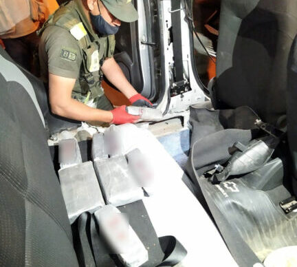 Salta: viajaban con más de 29 kilos de cocaína en su automóvil