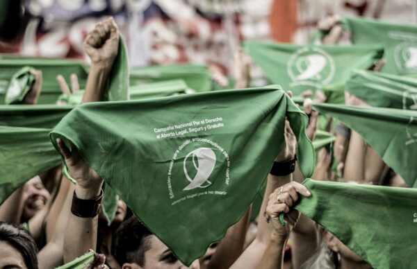 Aborto legal: la marea verde argentina como inspiración para las feministas latinoamericanas 1