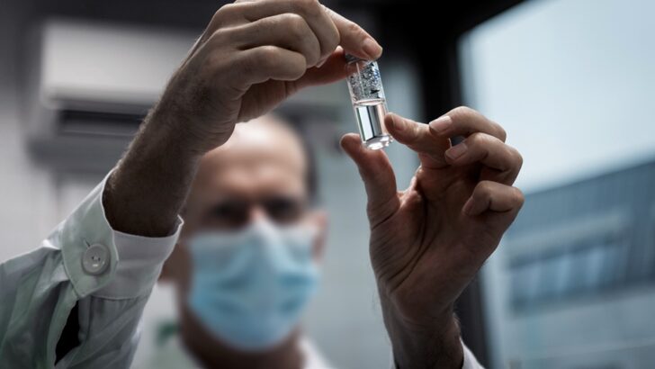 Covid y nueva cepa: aseguran que la vacuna rusa será efectiva