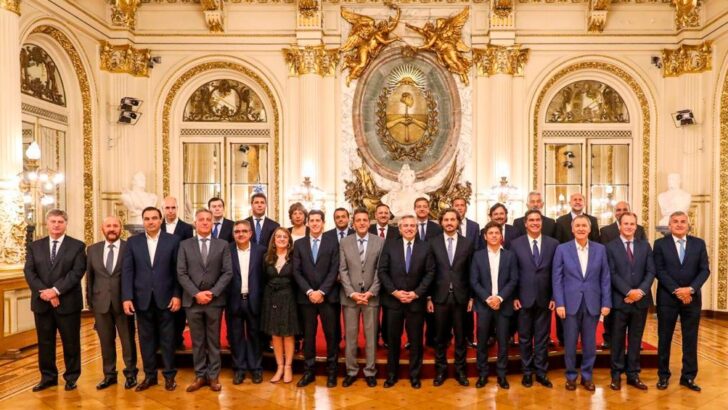 Alberto Fernández se reúne con el gabinete federal y con gobernadores del norte