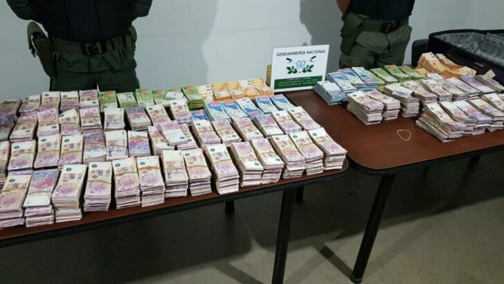 lavado de activos: secuestran más de 8 millones de pesos dentro de dos valijas