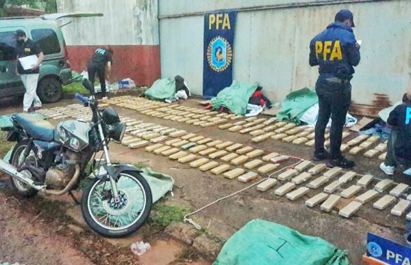Policía Federal secuestró más de 180 kilos de marihuana en Puerto Iguazú 1