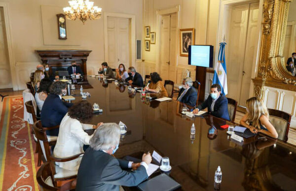 Carla Vizzotti :“Argentina trabajó en fortalecer los cuidados para retrasar el aumento de casos de coronavirus” 2