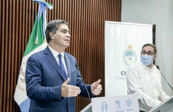 El gobernador Jorge Capitanich confirmó el acuerdo con los docentes 3