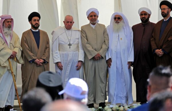 Francisco se reunió con el gran ayatollah Ali al-Sistani 1