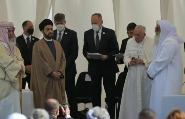 Francisco se reunió con el gran ayatollah Ali al-Sistani 3