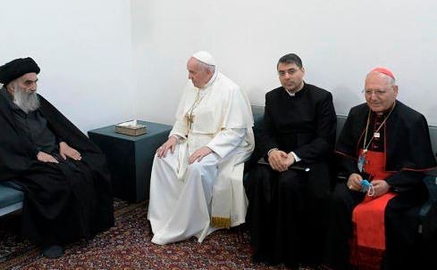 Francisco se reunió con el gran ayatollah Ali al-Sistani