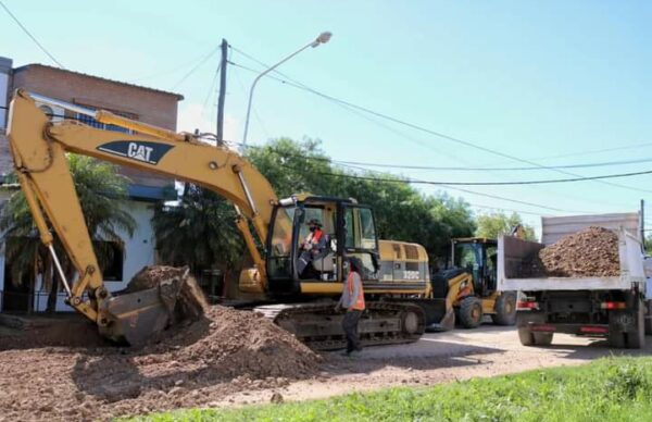 El Municipio de Barranqueras comienza a saldar la deuda histórica de pavimento 2