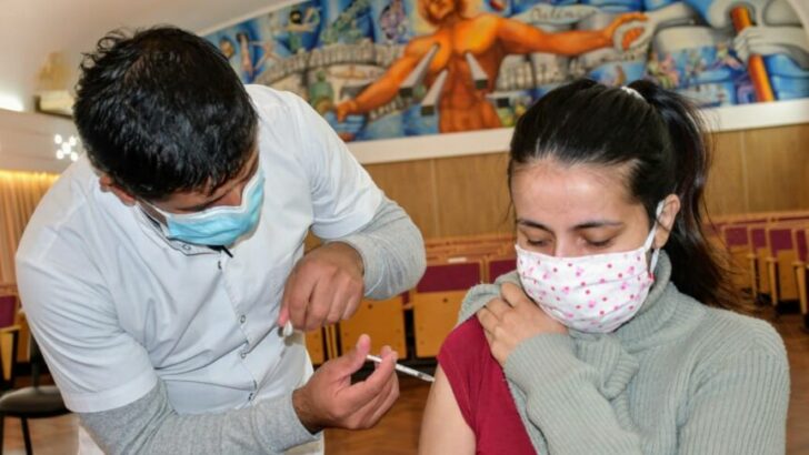 Campaña de Vacunación: continúa la inmunización del personal docente