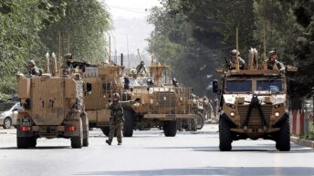 A 20 años de la invasión a Afganistán, Estados Unidos padece el fracaso por no imponer la democracia