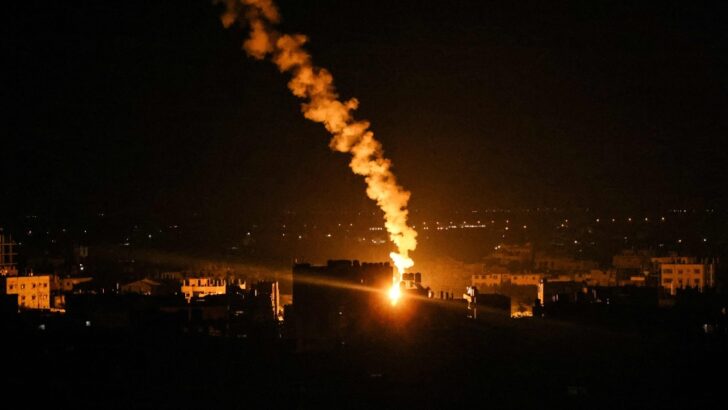 Medio oriente: aviones militares israelíes atacaron Gaza en la madrugada de este lunes