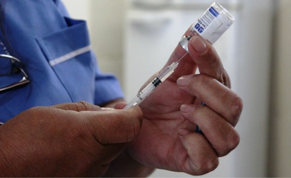 Argentina logró un nuevo récord de aplicación de vacunas con 361.972 dosis 1