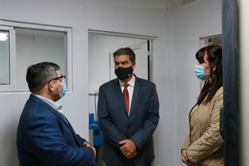 Capitanich inauguró las obras de refacción del sector de Neurocirugía del Hospital “Julio C. Perrando”