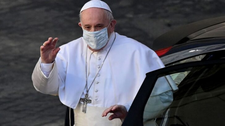 El Papa Francisco, “en buenas condiciones”, tras la operación en el colon