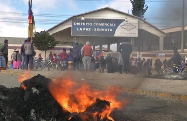 Envío de material bélico a Bolivia: organizaciones de DDHH repudiaron el apoyo de Macri al golpe de estado