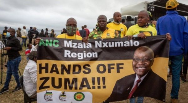 Sudáfrica: protestas y saqueos, tras la detención del expresidente Jacob Zuma