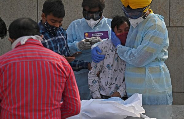 Pandemia: India superó los 600 millones de dosis 1
