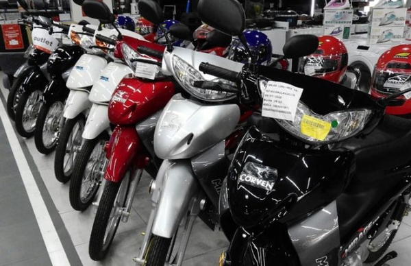 Una concesionaria de motos fue imputada por conducta abusiva en la comercialización 1