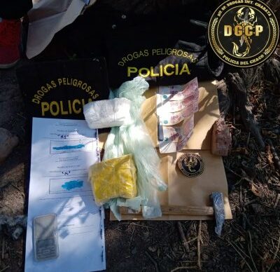 Corzuela: con casi un kilo de cocaína, no pudieron escapar de los agentes 1