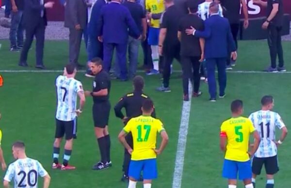 Eliminatorias Sudamericanas: escándalo en el superclásico Brasil y Argentina 1