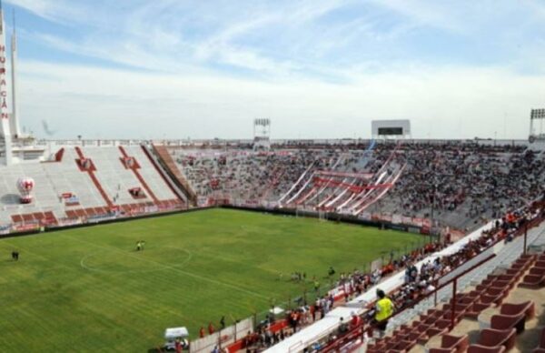 Liga Profesional de Fútbol: Clausuraron el estadio de Huracán por incumplimiento del aforo del 50%