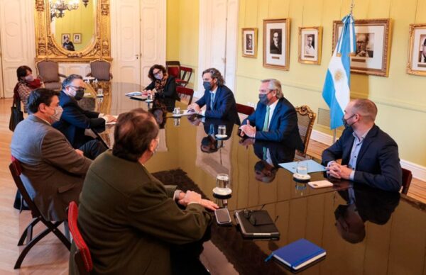 Alberto Fernández se reunió con el gabinete económico 1
