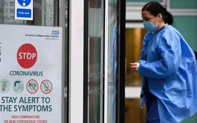 Inglaterra impondrá pasaportes sanitarios y nuevas restricciones 2