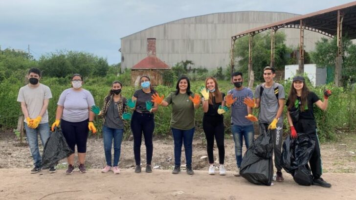 Resistencia: el Municipio acompañó a jóvenes ambientalistas en la limpieza de la zona sur