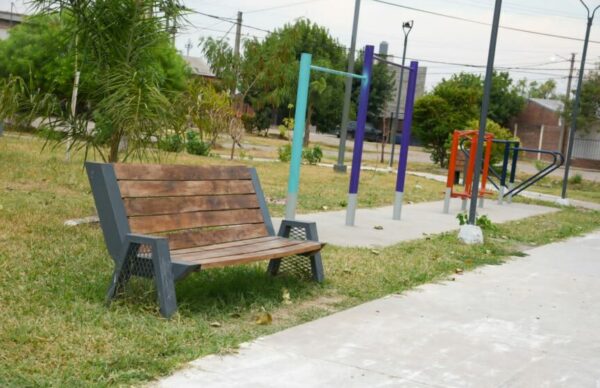 Barranqueras recupera y refuncionaliza espacios públicos para mejorar la calidad de vida de los vecinos 2