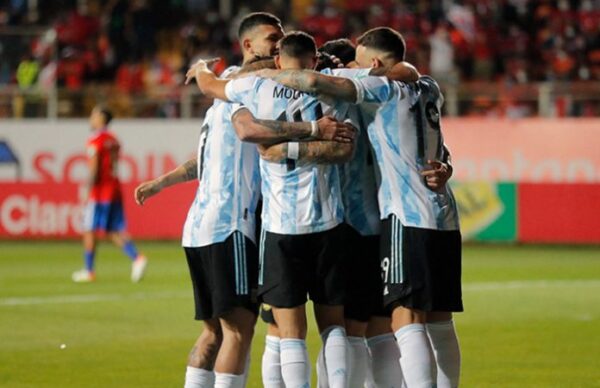 En el desierto de Calama, Argentina derrotó a Chile que sufre para llegar a Qatar 3