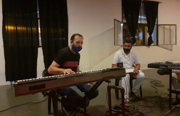 Se realizaron talleres de música en el  Centro Cultural en La Leonesa 1