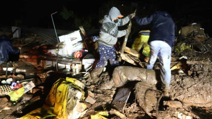 Aluvión en Ecuador: 11 muertos y 32 heridos