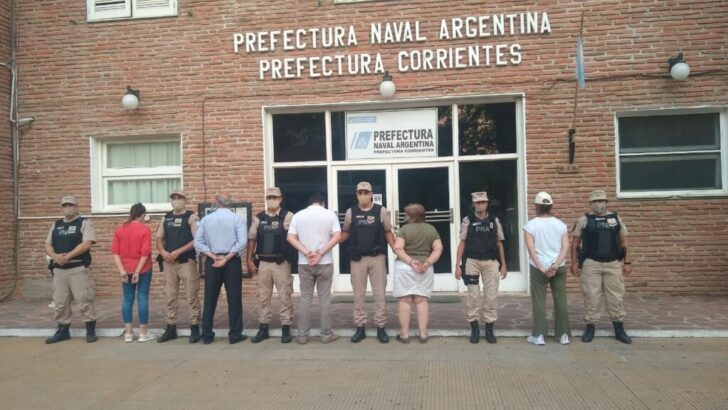 Corrientes: Prefectura realizó 8 allanamientos simultáneos y desbarató una banda de falsificadores