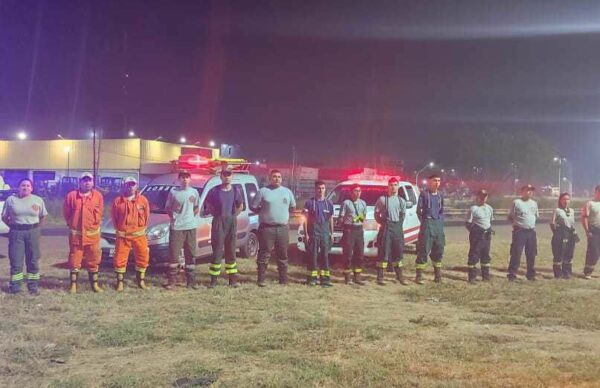 Incendios en Corrientes: Defensa Civil envió dotaciones de Bomberos Voluntarios 2
