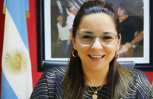 Magda Ayala anunció un incremento en la ayuda escolar del 50%