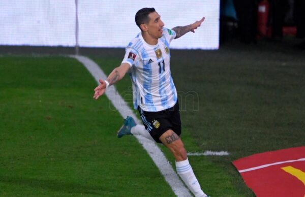 Argentina derrotó a Venezuela con Messi como figura 3