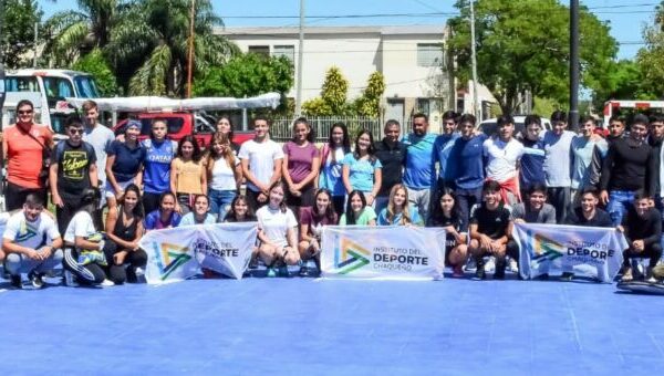 Juegos Nacionales Evita: delegación Chaqueña partió a Mar de Ajó