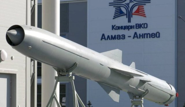 Rusia utilizó otro misil hipersónico de largo alcance Kinjal para destruir una reserva de combustible del Ejército ucraniano