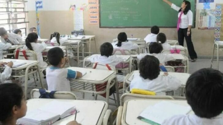 El Gobierno propone pasar de cuatro a cinco horas de clases en las escuelas primarias