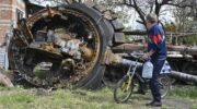 Guerra en Ucrania: Rusia concentra ataques en el Donbass y enfrenta contraofensiva en Jarkov