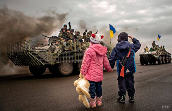 Guerra en Ucrania: Rusia concentra ataques en el Donbass y enfrenta contraofensiva en Jarkov