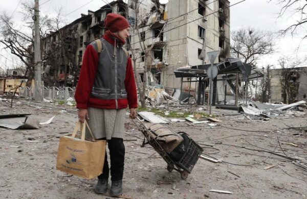 Guerra en Ucrania: Rusia redobla los ataques y se retrasa otra evacuación en Mariupol 2