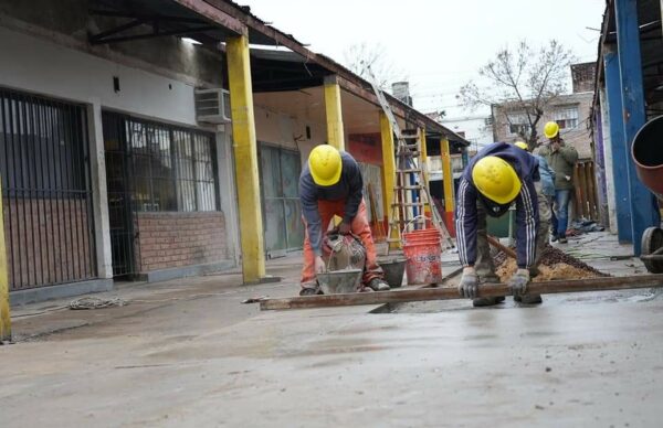 Barranqueras: se realizan obras de mantenimientos en el Centro Comercial de las 500 viviendas 1