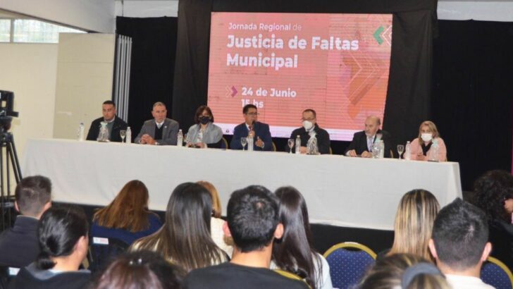 Jornada Regional de Justicia de Faltas Municipal: Gustavo Martínez destacó el valor de la capacitación constante para unificar criterios