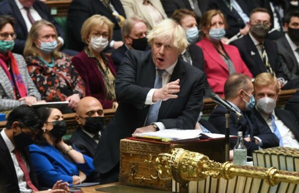 Reino Unido: Boris Johnson defendió su gestión 1
