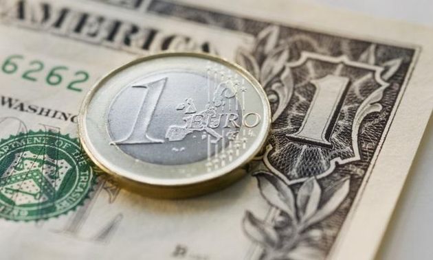 Inflación Mundial: el Euro cae un 11% en 2022 y cotiza a la par del dólar por primera vez en 20 años
